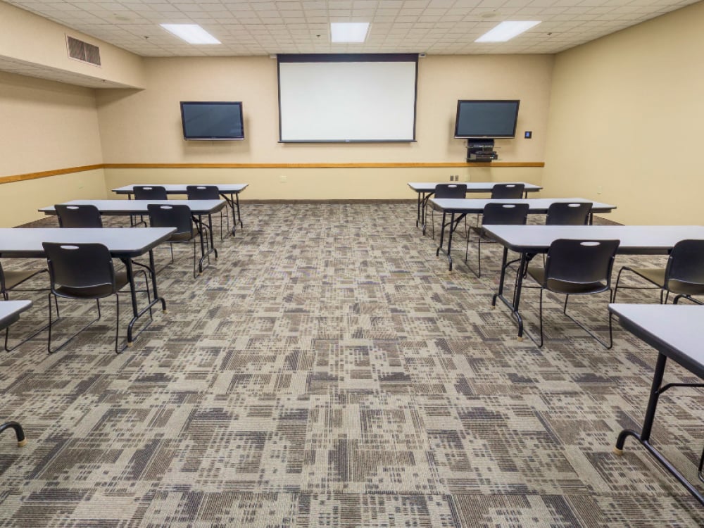 Meeting Room Large at LivINN Hotel Minneapolis North/Fridley