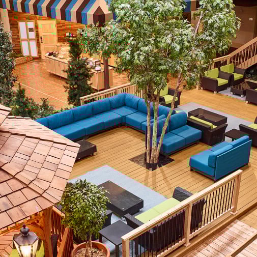 A Relaxing Hotel Retreat Awaits In Minneapolis / Fridley