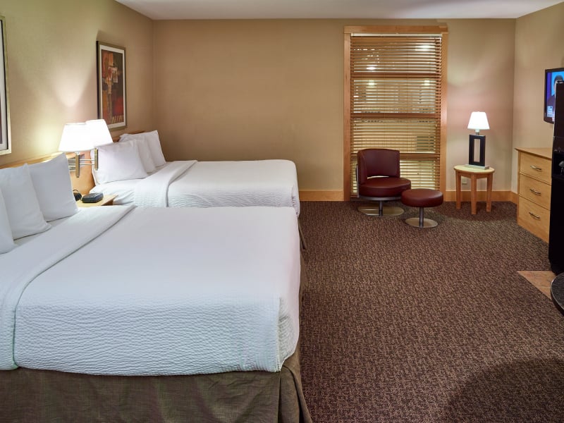 Executive Queen Non Smoking at LivINN Hotel Minneapolis NorthFridley