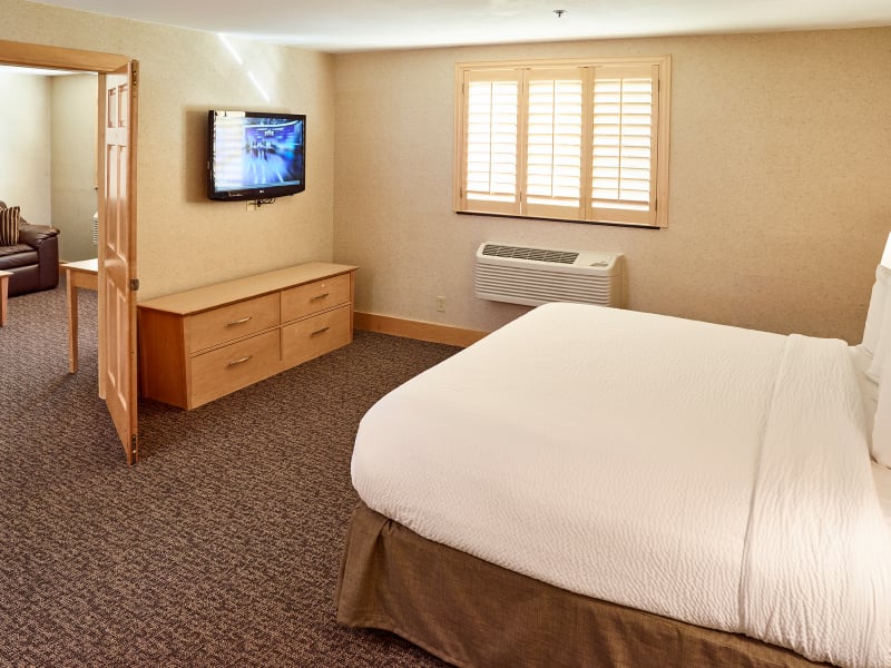 Signature Suite Non-Smoking at LivINN Hotel Minneapolis NorthFridley